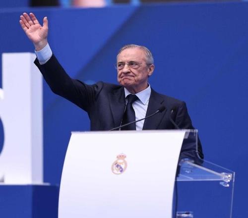 独家揭秘,红军锋线内,战激烈,世界杯竞猜,2026世界杯,竞猜策略,赔率分析,赛事预测